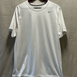 Nike Dry fit T Men’s L